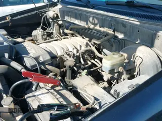 ✅ 2004 Toyota Tundra Limited • VIN: 5TBET38184S444542 • Lot: 42002826. Wystawiony na IAAI z przebiegiem 241 668 mil. Bezpłatny archiwum sprzedaży aukcyjnych z USA i szczegółowy raport historii pojazdu na DreamBid. Zdjęcie 19.