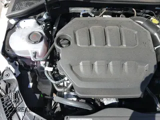 ✅ 2025 Audi A3 Premium Plus • VIN: WAUHUDGY1SA090487 • Lot: 87402665. Wystawiony na Copart z przebiegiem 7 066 mil. Bezpłatny archiwum sprzedaży aukcyjnych z USA i szczegółowy raport historii pojazdu na DreamBid. Zdjęcie 13.