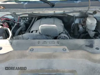 ✅ 2013 Chevrolet Silverado 2500HD Work Truck • VIN: 1GC0CVCG4DF152332 • Lot: 41439772. Wystawiony na IAAI z przebiegiem 252 709 mil. Bezpłatny archiwum sprzedaży aukcyjnych z USA i szczegółowy raport historii pojazdu na DreamBid. Zdjęcie 18.