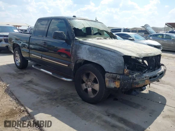 ✅ 2004 Chevrolet Silverado SS • VIN: 2GCEC19N141352998 • Lot: 43369191. Wystawiony na IAAI z przebiegiem Nie podano. Bezpłatny archiwum sprzedaży aukcyjnych z USA i szczegółowy raport historii pojazdu na DreamBid. Zdjęcie 1.
