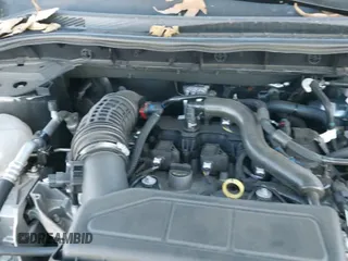 ✅ 2024 Ford Escape Active • VIN: 1FMCU0GN2RUB51944 • Lot: 43524391. Wystawiony na IAAI z przebiegiem 5 997 mil. Bezpłatny archiwum sprzedaży aukcyjnych z USA i szczegółowy raport historii pojazdu na DreamBid. Zdjęcie 21.