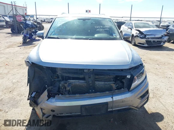 ✅ 2019 Volkswagen Tiguan SE • VIN: 3VV3B7AX9KM087328 • Lot: 43594299. Wystawiony na IAAI z przebiegiem 92 199 mil. Bezpłatny archiwum sprzedaży aukcyjnych z USA i szczegółowy raport historii pojazdu na DreamBid. Zdjęcie 6.