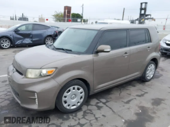 ✅ 2015 Scion xB • VIN: JTLZE4FE8FJ076253 • Лот: 42400949. Опубліковано раніше на IAAI з пробігом 119 751 миль. Безкоштовний доступ до архіву аукціонних продажів зі США та докладний звіт про історію автомобіля на DreamBid. Зображення 2.
