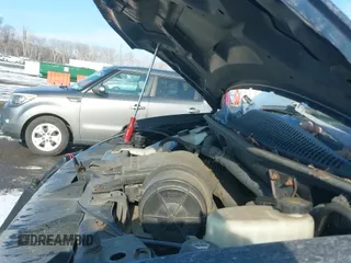 ✅ 2014 Chevrolet Express Cargo • VIN: 1GCWGGBA5E1205786 • Lot: 41339085. Listed on IAAI with 201,460 mi. Free auction sales archive from the USA and detailed vehicle history report at DreamBid. Image 19.