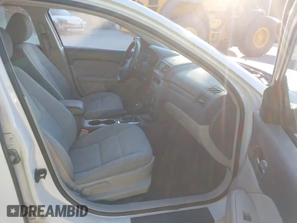 ✅ 2012 Ford Fusion SE • VIN: 3FAHP0HA4CR235541 • Lot: 45588648. Wystawiony na IAAI z przebiegiem 115 213 mil. Bezpłatny archiwum sprzedaży aukcyjnych z USA i szczegółowy raport historii pojazdu na DreamBid. Zdjęcie 5.