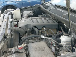 ✅ 2016 Toyota Sequoia Platinum • VIN: 5TDYY5G17GS063420 • Lot: 43092929. Wystawiony na IAAI z przebiegiem 184 043 mil. Bezpłatny archiwum sprzedaży aukcyjnych z USA i szczegółowy raport historii pojazdu na DreamBid. Zdjęcie 19.