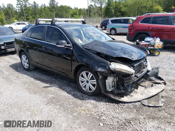 ✅ 2010 Volkswagen Jetta SE • VIN: 3VWRX7AJ3AM018751 • Lot: 45070601. Listed on IAAI with 176,228 mi. Free auction sales archive from the USA and detailed vehicle history report at DreamBid. Image 1.