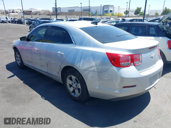 ✅ 2015 Chevrolet Malibu LS • VIN: 1G11B5SL2FF234965 • Lot: 44865824. Wystawiony na IAAI z przebiegiem 160 981 mil. Bezpłatny archiwum sprzedaży aukcyjnych z USA i szczegółowy raport historii pojazdu na DreamBid. Zdjęcie 3.