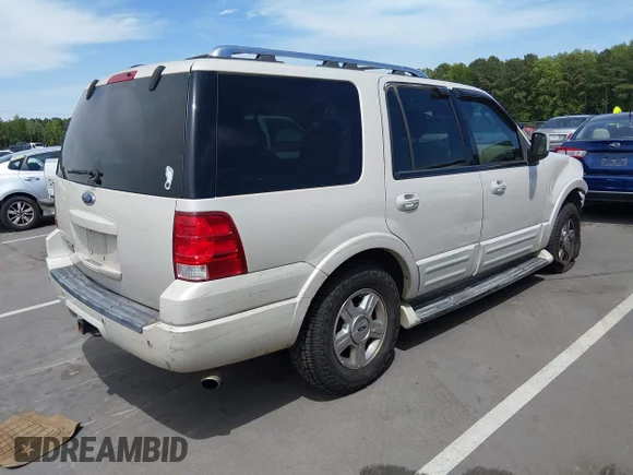 ✅ 2006 Ford Expedition Limited • VIN: 1FMFU20596LA82609 • Лот: 44974944. Опубліковано раніше на IAAI з пробігом 279 104 миль. Безкоштовний доступ до архіву аукціонних продажів зі США та докладний звіт про історію автомобіля на DreamBid. Зображення 4.