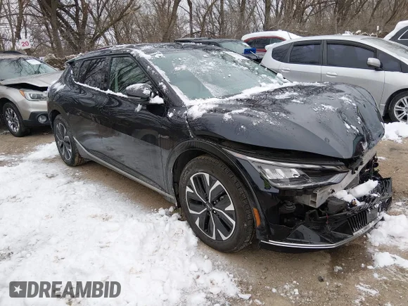 ✅ 2022 Kia EV6 GT-Line • VIN: KNDC3DLC1N5066374 • Лот: 44275043. Опубликован ранее на IAAI с пробегом 43 871 миль. Бесплатный доступ к архиву аукционных продаж из США и подробный отчёт об истории автомобиля на DreamBid. Изображение 1.