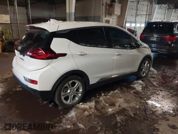 ✅ 2019 Chevrolet Bolt EV LT • VIN: 1G1FY6S07K4103505 • Lot: 44195764. Wystawiony na IAAI z przebiegiem 54 516 mil. Bezpłatny archiwum sprzedaży aukcyjnych z USA i szczegółowy raport historii pojazdu na DreamBid. Zdjęcie 4.