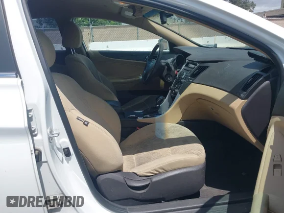 ✅ 2012 Hyundai Sonata GLS • VIN: 5NPEB4AC3CH385240 • Лот: 45223368. Опубліковано раніше на IAAI з пробігом 162 430 миль. Безкоштовний доступ до архіву аукціонних продажів зі США та докладний звіт про історію автомобіля на DreamBid. Зображення 5.