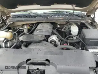 2004 Chevrolet Silverado 1500 LS z VIN 1GCEC14V94Z186793, wystawiony jako Copart lot #83448234 z przebiegiem 176 573 mil mil oraz Czysty tytuł • Clean title. Historia ofert i sprzedaży dostępna na DreamBid. Obrazek 12.