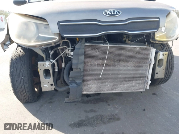 ✅ 2017 Kia Soul • VIN: KNDJN2A27H7499285 • Lot: 44214712. Wystawiony na IAAI z przebiegiem 115 510 mil. Bezpłatny archiwum sprzedaży aukcyjnych z USA i szczegółowy raport historii pojazdu na DreamBid. Zdjęcie 6.