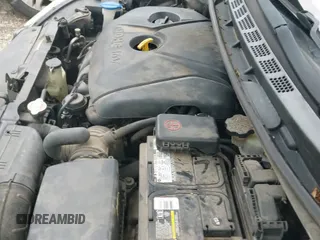 2014 Hyundai Elantra SE с VIN 5NPDH4AEXEH546486, выставлен на аукционе IAAI как лот 42855353 с пробегом 205 031 миль миль и . История ставок и продаж доступна на DreamBid. Изображение 12.