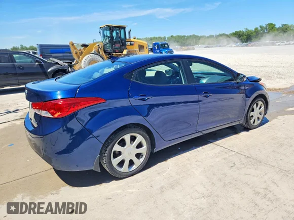✅ 2013 Hyundai Elantra Limited • VIN: KMHDH4AE5DU633969 • Лот: 53452756. Опубліковано раніше на Copart з пробігом 104 285 миль. Безкоштовний доступ до архіву аукціонних продажів зі США та докладний звіт про історію автомобіля на DreamBid. Зображення 3.