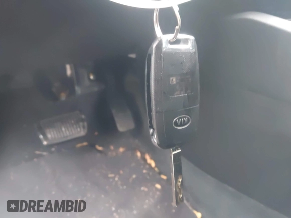 ✅ 2018 Kia Rio S • VIN: 3KPA24AB6JE050416 • Lot: 43806723. Listed on IAAI with 76,284 mi. Free auction sales archive from the USA and detailed vehicle history report at DreamBid. Image 11.