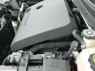 2020 Chevrolet Traverse LT with VIN 1GNEVHKW1LJ300157, listed as a IAAI auction lot 43360072 with 76,992 mi miles and . Bid and sale history available at DreamBid. Image 20.