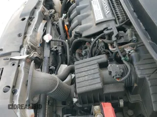 ✅ 2014 Honda Insight EX • VIN: JHMZE2H74ES000924 • Lot: 42511484. Wystawiony na IAAI z przebiegiem 73 234 mil. Bezpłatny archiwum sprzedaży aukcyjnych z USA i szczegółowy raport historii pojazdu na DreamBid. Zdjęcie 20.