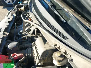 ✅ 2013 Honda Civic LX • VIN: 19XFB2F55DE231315 • Лот: 43531791. Опубликован ранее на IAAI с пробегом 137 495 миль. Бесплатный доступ к архиву аукционных продаж из США и подробный отчёт об истории автомобиля на DreamBid. Изображение 21.