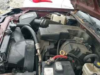 ✅ 2008 Isuzu i-Series S • VIN: 1GGCS299788702333 • Lot: 41437596. Wystawiony na IAAI z przebiegiem 255 002 mil. Bezpłatny archiwum sprzedaży aukcyjnych z USA i szczegółowy raport historii pojazdu na DreamBid. Zdjęcie 12.