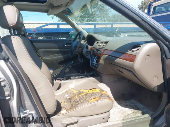✅ 1996 Acura TL Premium • VIN: JH4UA2654TC021111 • Лот: 42154121. Опубликован ранее на IAAI с пробегом 148 303 миль. Бесплатный доступ к архиву аукционных продаж из США и подробный отчёт об истории автомобиля на DreamBid. Изображение 5.