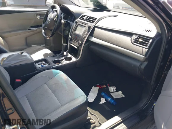 ✅ 2016 Toyota Camry SE • VIN: 4T1BF1FK4GU500022 • Lot: 44960284. Wystawiony na IAAI z przebiegiem 179 694 mil. Bezpłatny archiwum sprzedaży aukcyjnych z USA i szczegółowy raport historii pojazdu na DreamBid. Zdjęcie 5.