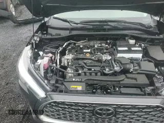 ✅ 2025 Toyota Corolla Cross XLE • VIN: 7MUDAABG5SV126262 • Лот: 60496725. Опубликован ранее на Copart с пробегом 5 438 миль. Бесплатный доступ к архиву аукционных продаж из США и подробный отчёт об истории автомобиля на DreamBid. Изображение 15.