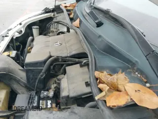 ✅ 2011 Toyota Sienna XLE • VIN: 5TDYK3DC9BS081552 • Lot: 43753071. Listed on IAAI with 244,991 mi. Free auction sales archive from the USA and detailed vehicle history report at DreamBid. Image 21.