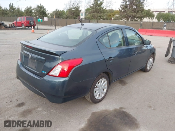 ✅ 2016 Nissan Versa S • VIN: 3N1CN7AP9GL856545 • Lot: 44338724. Wystawiony na IAAI z przebiegiem 56 447 mil. Bezpłatny archiwum sprzedaży aukcyjnych z USA i szczegółowy raport historii pojazdu na DreamBid. Zdjęcie 4.