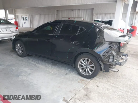 ✅ 2021 Mazda 3 S • VIN: JM1BPAJL5M1338061 • Lot: 40765593. Listed on IAAI with 52,958 mi. Free auction sales archive from the USA and detailed vehicle history report at DreamBid. Image 3.