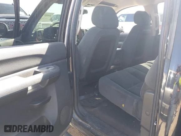 ✅ 2008 Chevrolet Silverado 1500 1LT • VIN: 2GCEC13J881161414 • Lot: 44992293. Wystawiony na IAAI z przebiegiem 253 133 mil. Bezpłatny archiwum sprzedaży aukcyjnych z USA i szczegółowy raport historii pojazdu na DreamBid. Zdjęcie 8.