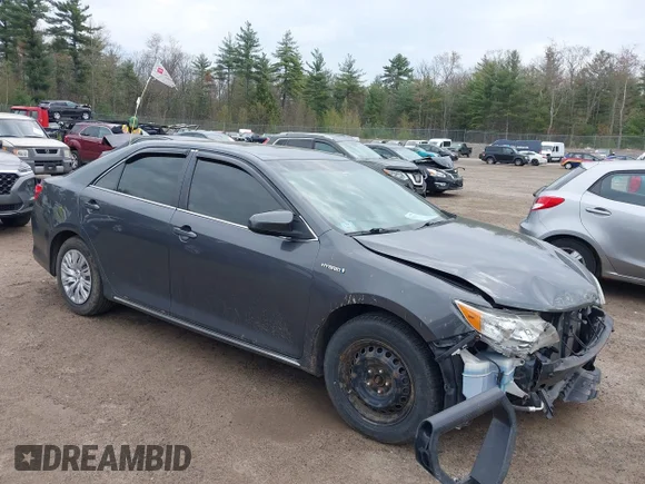✅ 2012 Toyota Camry XLE • VIN: 4T1BD1FKXCU047962 • Lot: 45030077. Wystawiony na IAAI z przebiegiem 162 338 mil. Bezpłatny archiwum sprzedaży aukcyjnych z USA i szczegółowy raport historii pojazdu na DreamBid. Zdjęcie 1.