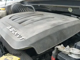 ✅ 2015 Dodge Grand Caravan SE • VIN: 2C4RDGBG9FR704050 • Lot: 42692010. Wystawiony na IAAI z przebiegiem 235 032 mil. Bezpłatny archiwum sprzedaży aukcyjnych z USA i szczegółowy raport historii pojazdu na DreamBid. Zdjęcie 14.