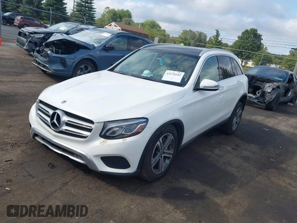 ✅ 2018 Mercedes-Benz GLC 300 • VIN: WDC0G4KB5JV073333 • Lot: 43270341. Wystawiony na IAAI z przebiegiem 132 633 mil. Bezpłatny archiwum sprzedaży aukcyjnych z USA i szczegółowy raport historii pojazdu na DreamBid. Zdjęcie 2.