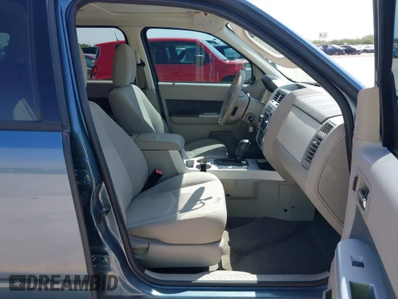 ✅ 2010 Mercury Mariner • VIN: 4M2CN8B76AKJ28671 • Лот: 42222981. Опубліковано раніше на IAAI з пробігом 167 345 миль. Безкоштовний доступ до архіву аукціонних продажів зі США та докладний звіт про історію автомобіля на DreamBid. Зображення 5.