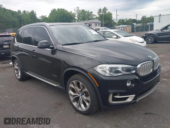✅ 2016 BMW X5 xDrive50i • VIN: 5UXKR6C59G0J82203 • Лот: 45443892. Опубликован ранее на IAAI с пробегом 107 425 миль. Бесплатный доступ к архиву аукционных продаж из США и подробный отчёт об истории автомобиля на DreamBid. Изображение 1.