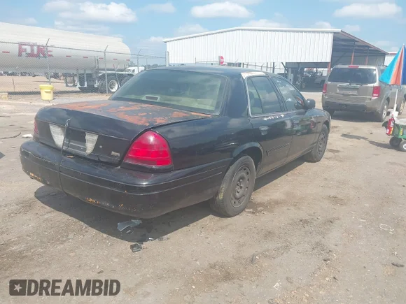 ✅ 2009 Ford Police Interceptor • VIN: 2FAHP71V59X100214 • Lot: 43124401. Wystawiony na IAAI z przebiegiem Nie podano. Bezpłatny archiwum sprzedaży aukcyjnych z USA i szczegółowy raport historii pojazdu na DreamBid. Zdjęcie 4.