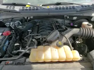 ✅ 2018 Ford F-150 XL • VIN: 1FTMF1C52JKC44459 • Lot: 41479995. Wystawiony na Copart z przebiegiem 147 770 mil. Bezpłatny archiwum sprzedaży aukcyjnych z USA i szczegółowy raport historii pojazdu na DreamBid. Zdjęcie 13.