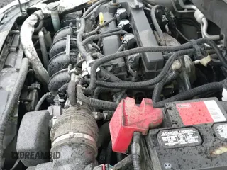 ✅ 2012 Ford Fusion SE • VIN: 3FAHP0HA3CR161951 • Lot: 43584592. Wystawiony na IAAI z przebiegiem 189 367 mil. Bezpłatny archiwum sprzedaży aukcyjnych z USA i szczegółowy raport historii pojazdu na DreamBid. Zdjęcie 18.