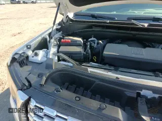 ✅ 2024 GMC Yukon XL Denali • VIN: 1GKS2JKL7RR361884 • Lot: 69207075. Listed on Copart with 15,971 mi. Free auction sales archive from the USA and detailed vehicle history report at DreamBid. Image 14.