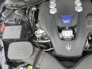 ✅ 2019 Maserati Ghibli S Q4 • VIN: ZAM57YTA0K1335806 • Lot: 55845965. Listed on Copart with 30,512 mi. Free auction sales archive from the USA and detailed vehicle history report at DreamBid. Image 13.