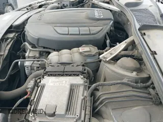 ✅ 2019 Audi A4 Premium • VIN: WAUGMAF41KN018299 • Лот: 42101191. Опубликован ранее на IAAI с пробегом 73 980 миль. Бесплатный доступ к архиву аукционных продаж из США и подробный отчёт об истории автомобиля на DreamBid. Изображение 21.