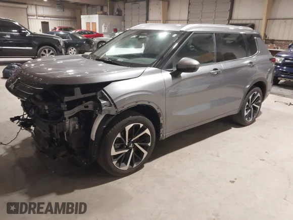 ✅ 2024 Mitsubishi Outlander SEL • VIN: JA4J3WA87RZ042722 • Lot: 44018886. Wystawiony na IAAI z przebiegiem 13 525 mil. Bezpłatny archiwum sprzedaży aukcyjnych z USA i szczegółowy raport historii pojazdu na DreamBid. Zdjęcie 2.