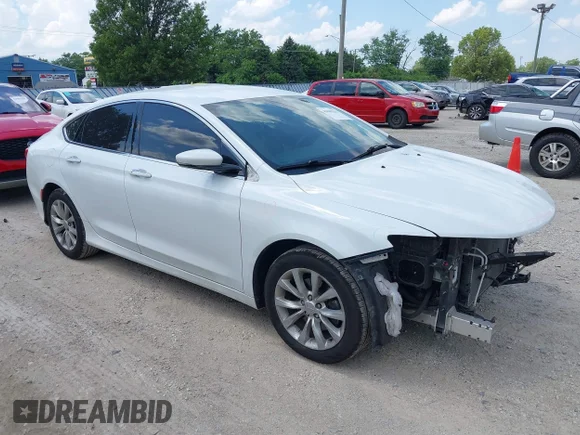 ✅ 2015 Chrysler 200 C • VIN: 1C3CCCCB5FN541743 • Лот: 42609165. Опубліковано раніше на IAAI з пробігом 54 815 миль. Безкоштовний доступ до архіву аукціонних продажів зі США та докладний звіт про історію автомобіля на DreamBid. Зображення 1.