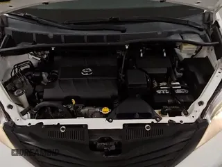 ✅ 2016 Toyota Sienna L • VIN: 5TDZK3DC7GS718501 • Lot: 85430805. Wystawiony na Copart z przebiegiem 59 099 mil. Bezpłatny archiwum sprzedaży aukcyjnych z USA i szczegółowy raport historii pojazdu na DreamBid. Zdjęcie 15.