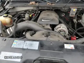 ✅ 2004 Chevrolet Suburban LS • VIN: 3GNGK26U94G178013 • Лот: 84435434. Опубликован ранее на Copart с пробегом 244 260 миль. Бесплатный доступ к архиву аукционных продаж из США и подробный отчёт об истории автомобиля на DreamBid. Изображение 14.