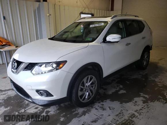 ✅ 2015 Nissan Rogue SV • VIN: 5N1AT2MV3FC900634 • Lot: 67647602. Wystawiony na Copart z przebiegiem 78 271 mil. Bezpłatny archiwum sprzedaży aukcyjnych z USA i szczegółowy raport historii pojazdu na DreamBid. Zdjęcie 1.