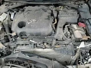 ✅ 2019 Nissan Maxima Platinum • VIN: 1N4AA6AV3KC374981 • Lot: 68926385. Wystawiony na Copart z przebiegiem 107 037 mil. Bezpłatny archiwum sprzedaży aukcyjnych z USA i szczegółowy raport historii pojazdu na DreamBid. Zdjęcie 13.