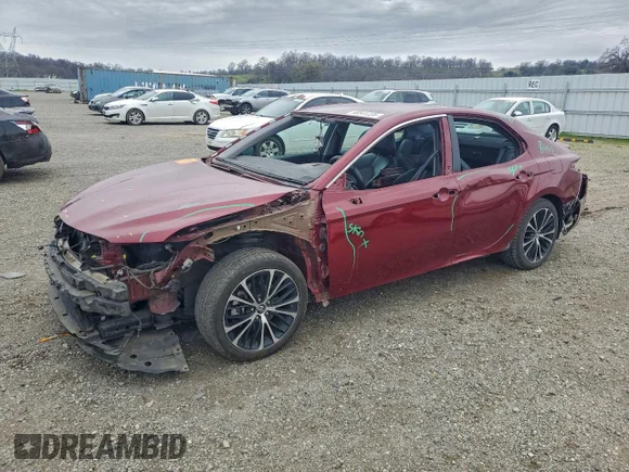 ✅ 2018 Toyota Camry Hybrid SE • VIN: 4T1B21HK6JU506680 • Лот: 98841225. Опубліковано раніше на Copart з пробігом 178 292 миль. Безкоштовний доступ до архіву аукціонних продажів зі США та докладний звіт про історію автомобіля на DreamBid. Зображення 1.